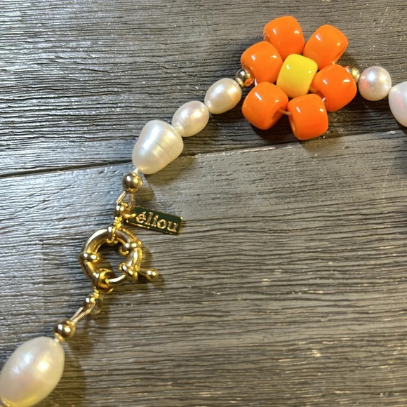 Éliou Cultures Pearls & Pony Bead Flower Necklace - Picture 2 of 5